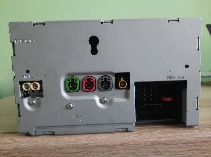 RADIO-NAVI - Mercedes W176