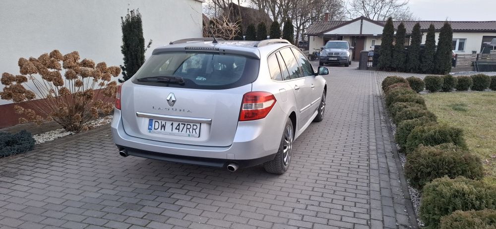 Ładna Laguna 3 #opłaty na rok# 2.0 ON stan bdb