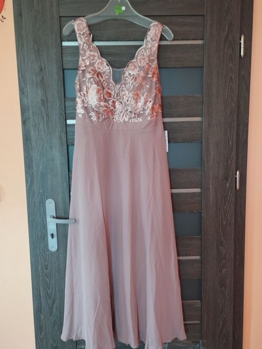 Piękna sukienka letnia koktajlowa