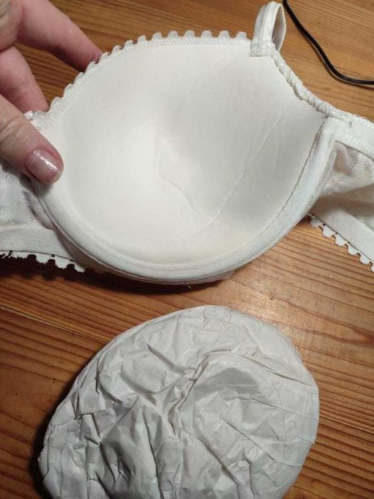 брендовый бюстгальтер  от 70 D  до 90G -bras n thingsbras n things