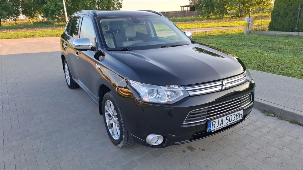 Mitsubishi Outlander Hybryda 2.0/jeden wlasciciel w NO/AUTOMAT/4WD/CRUISE/KAM. COF.