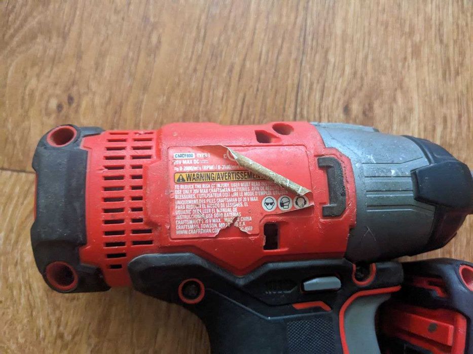 Набор шуруповертов Craftsman V20