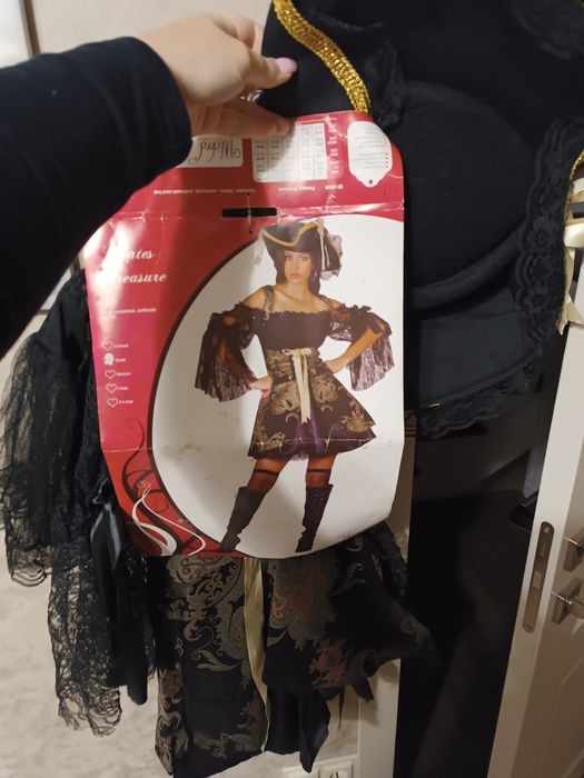 Белоснежка, пиратка, корсар, карнавальный костюм