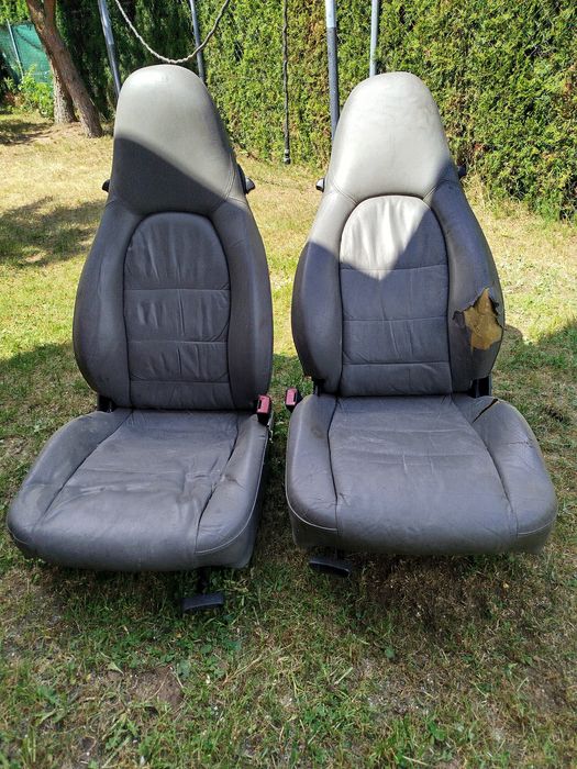 Fotele przednie Porsche  996  911  do renowacji
