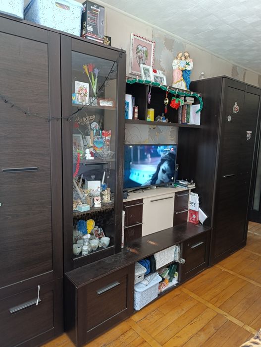 Стінка у вітальню меблі шафа