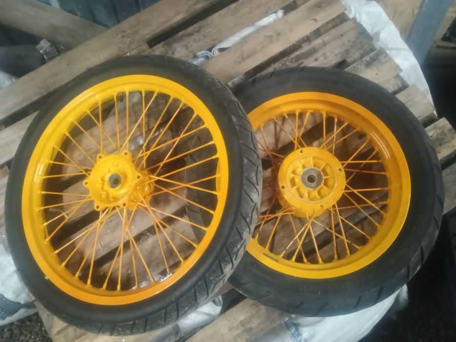 Felgi z oponami  Suzuki Dr 650 SE