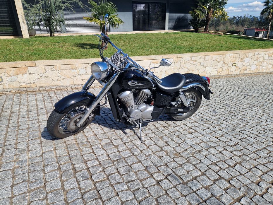 Honda shadow 750