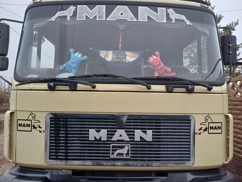 Ман фургон 19414