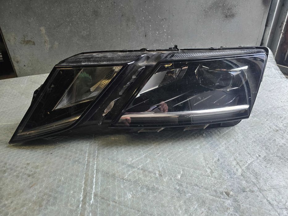lampa przód Skoda Octavia III 3 lift full led