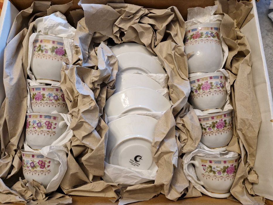 Conjunto de café em porcelana Fine china vintage