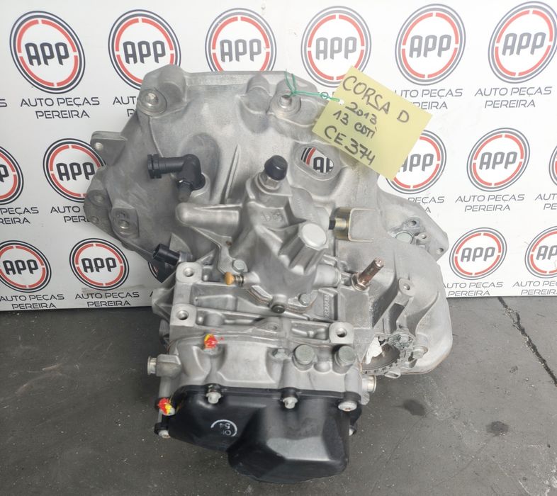 Caixa de velocidades Opel Corsa D de 2013 1.3 CDTI ref CE374.