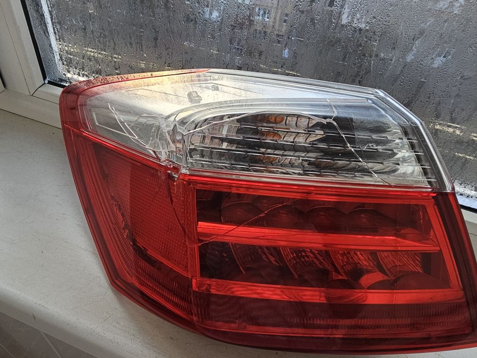 Задний левый фонарь Honda accord 2.4 9 2014