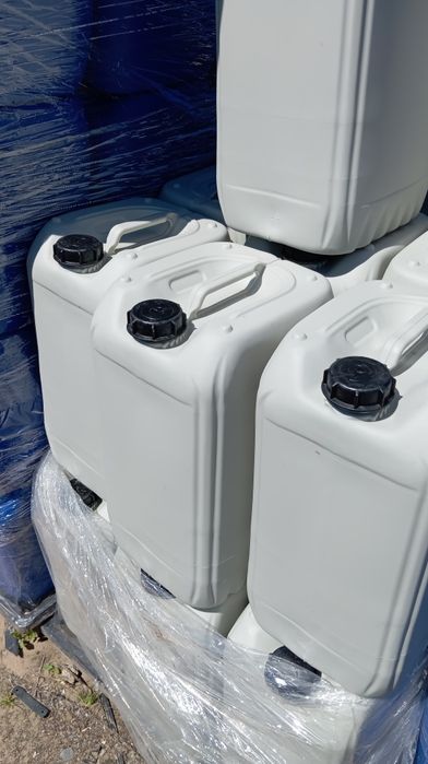 Banki kanistry 10. 20l  25l  30l 60l