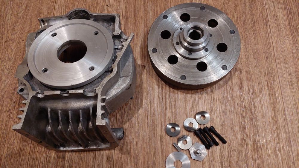 Дизельный двигатель МТ Днепр с Переходной плитой