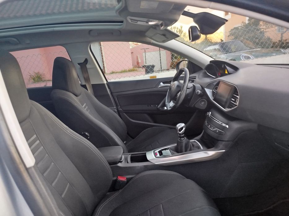 Peugeot 308 1.6HDI 120cv Allure 2014/Apenas 177200 Qlmetros/Panorâmica/Nacional/Óptima