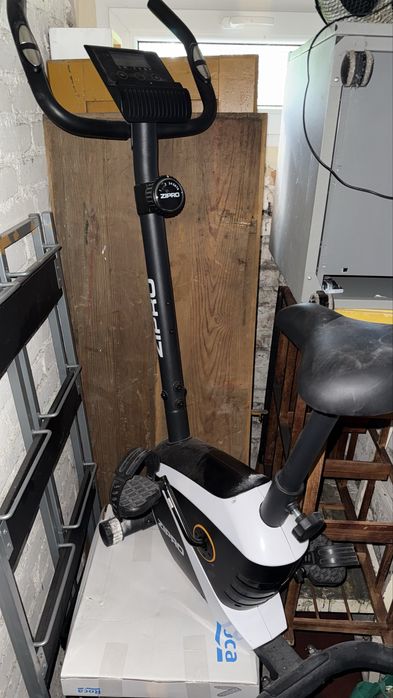 Rower stacjonarny trenażer zipro Beat RS