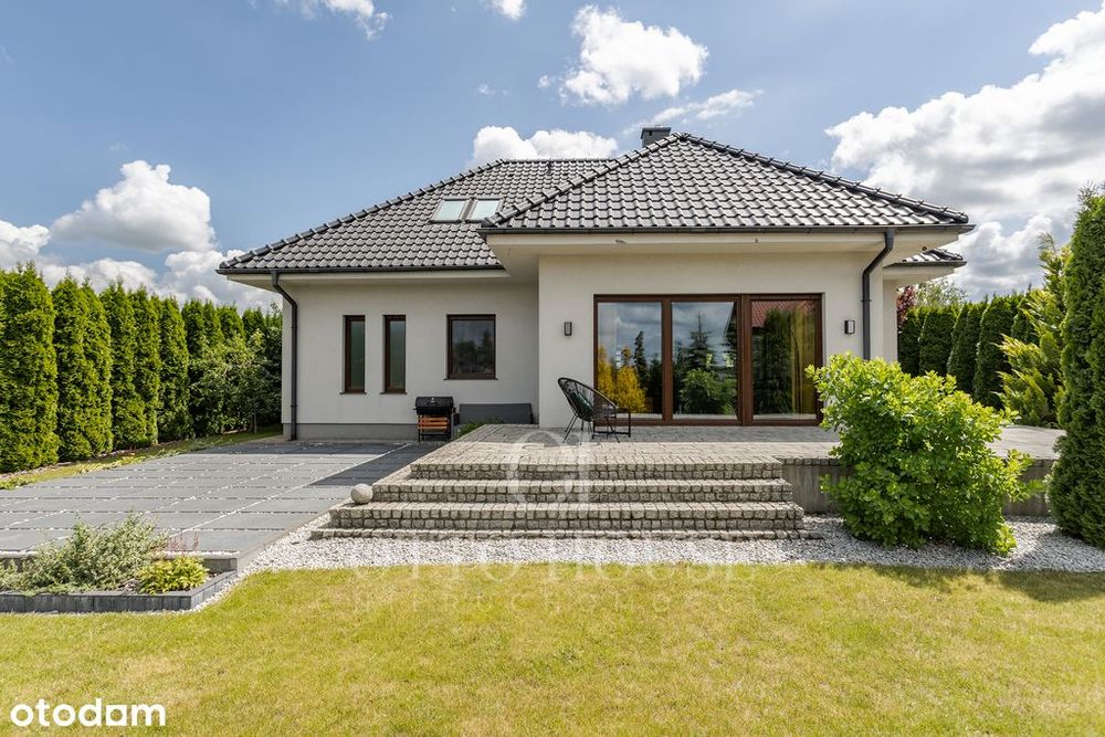 Zielątkowo / Dom /  6 pokoi / Garaż / Ogród