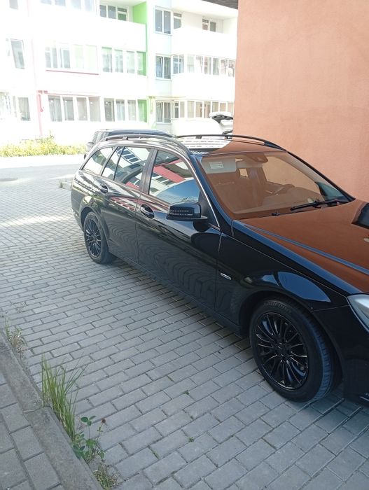 Mercedes c250/4*4.2.2д.