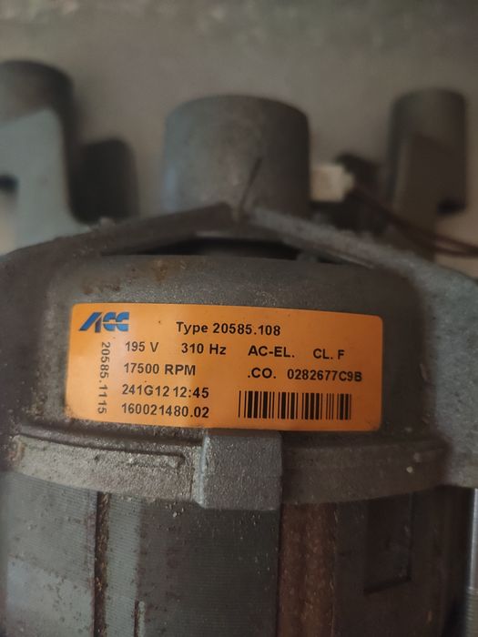 Silnik inwerterowy z pralki Hotpoint Ariston