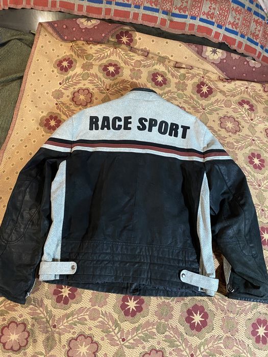 Куртка байкера.