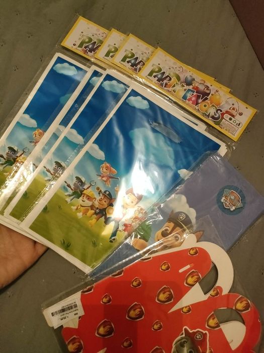 Duży zestaw Psi Patrol Patrolowiec puzzle