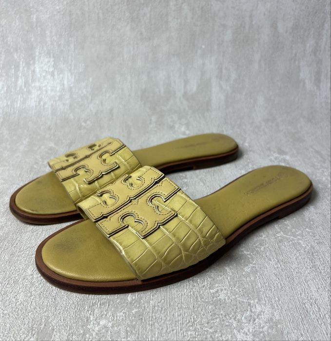 Шльопанці Tory Burch