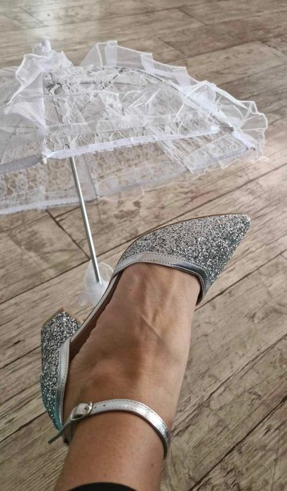 Buty srebrne błyszczące
