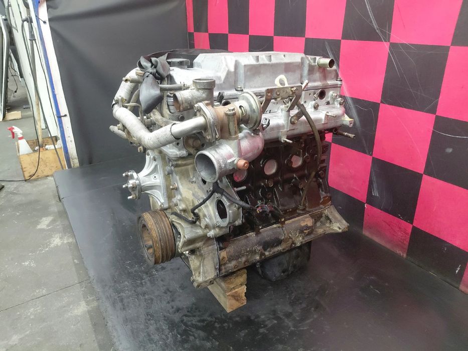 Motor completo MITSUBISHI Canter (FE5, FE6) VI