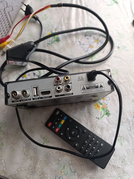 Продам приставку Т2  Box 334 ID