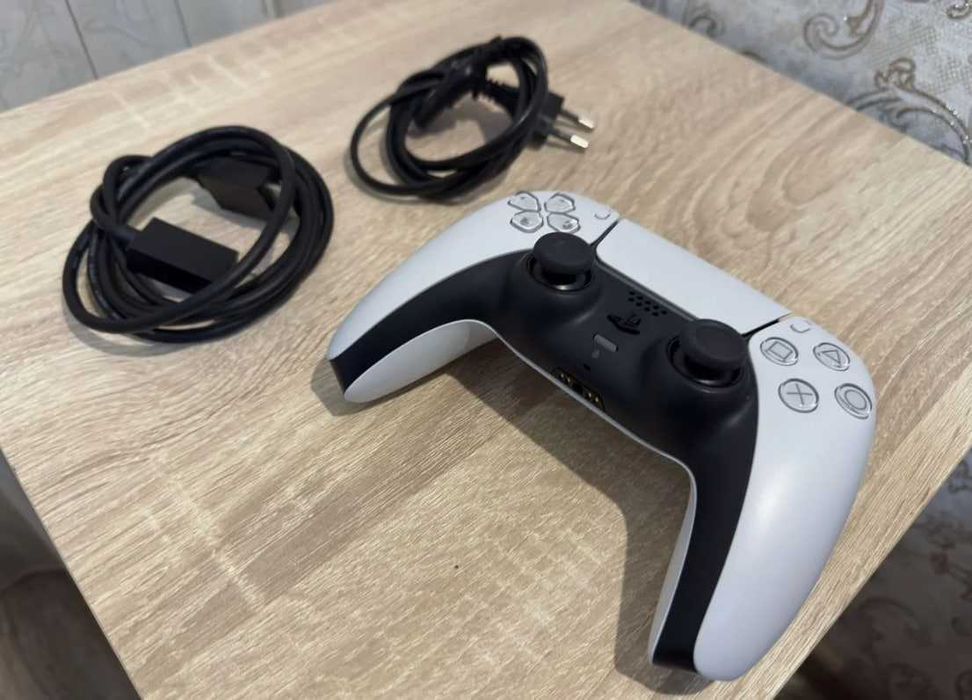 Sony PlayStation 5 Slim z napędem 1 TB