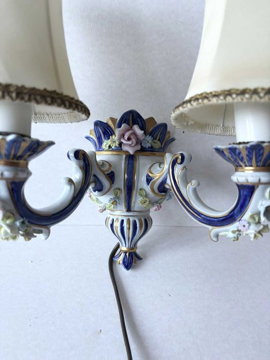 Piękny porcelanowy kinkiet Capodimonte?