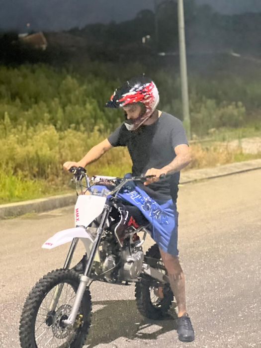 Pit Bike 125 4 tempos + capacete