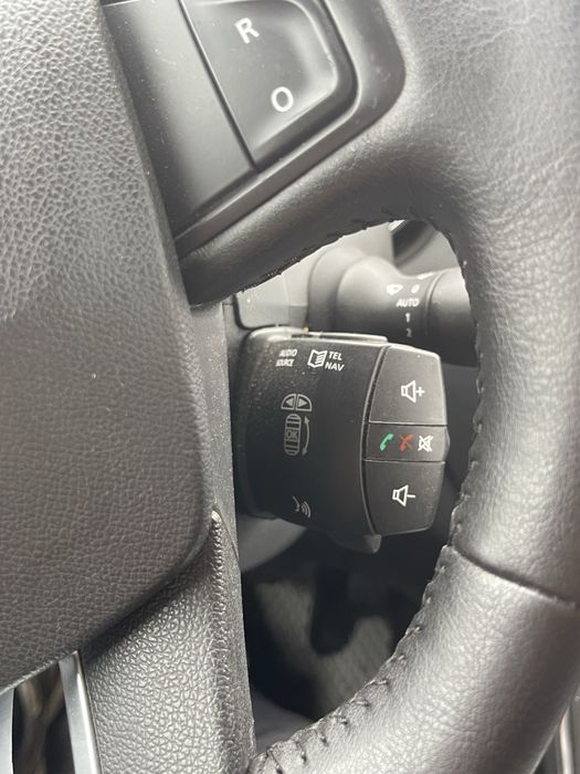 Renault Latitude 2011 2.0 максимальна комплектація