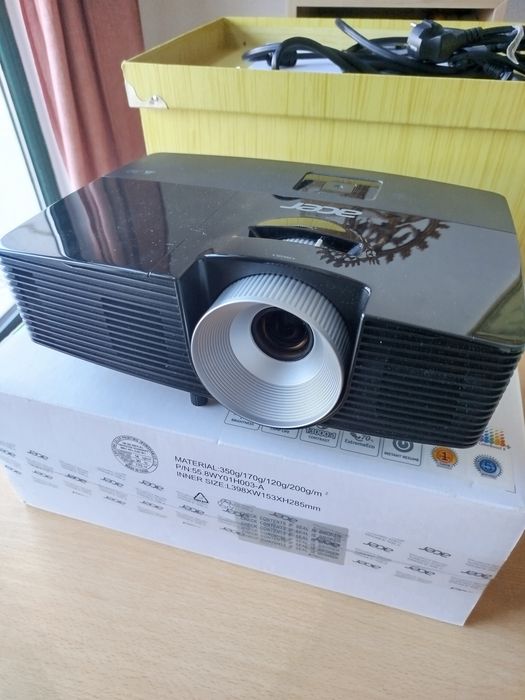 Retroprojetor Acer