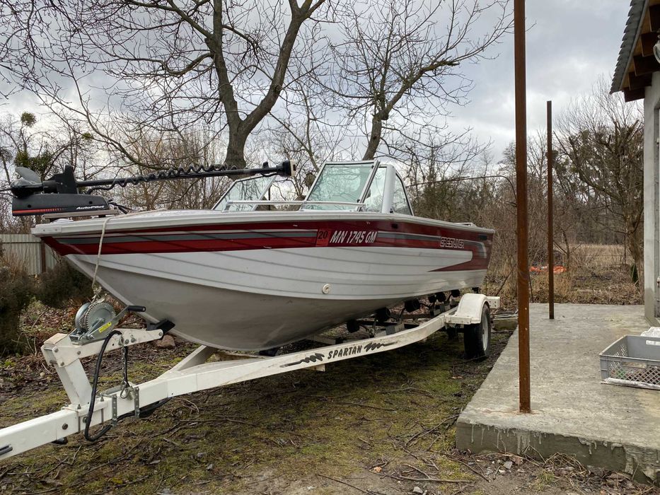 Катер алюмінієвий Crestliner Sportfich 175, лодка, човен