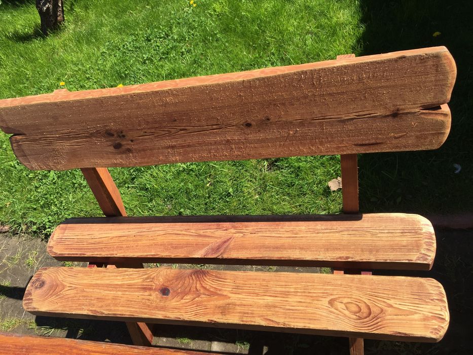 Продам дерев’яні стіл та лавки ручної роботи