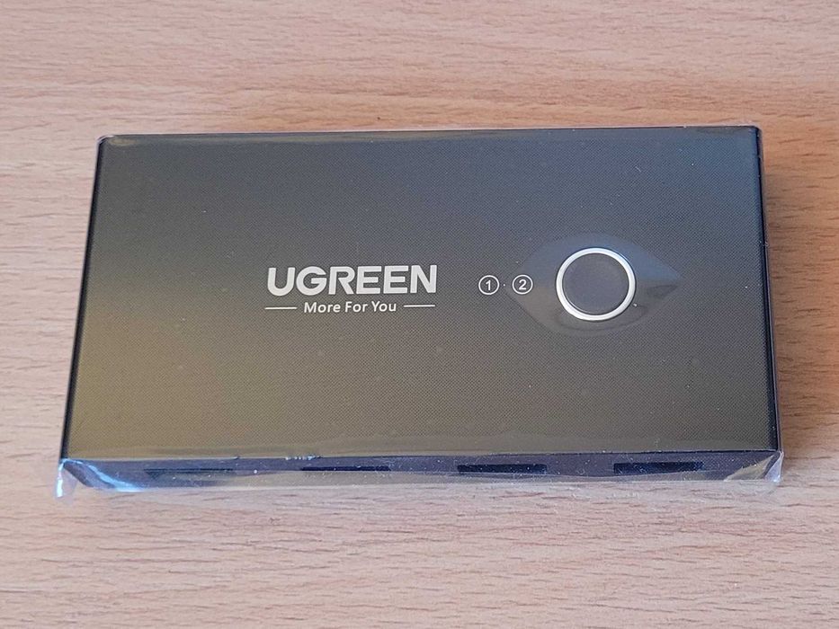 Przełącznik Switch USB 3.0 UGREEN 2PC na 4 Urządzenia 5Gbps