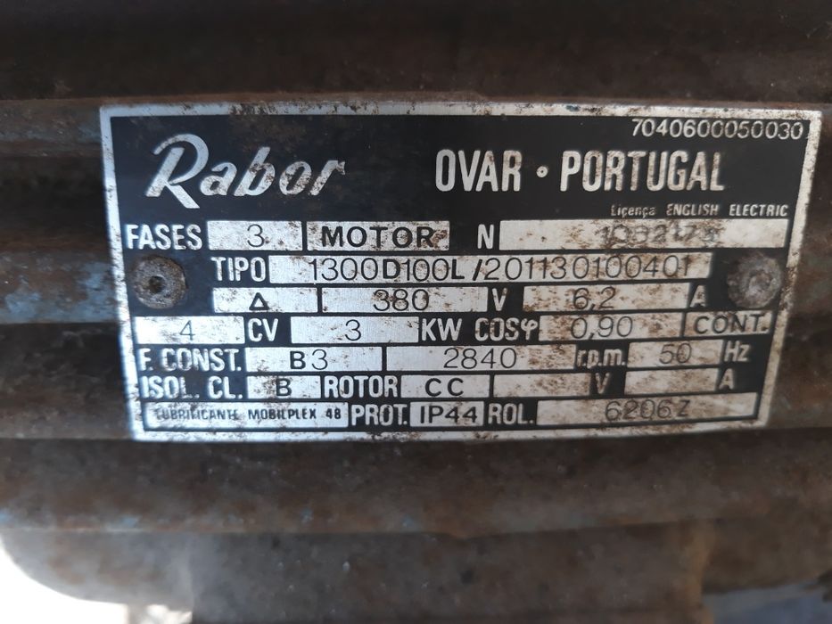 Pisadora eléctrica para uvas