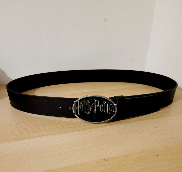 Czarny skórzany pasek ręcznie robiony z klamrą Harry Potter