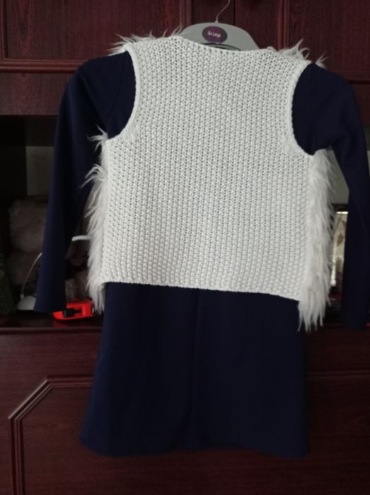 Плаття шкільні ,