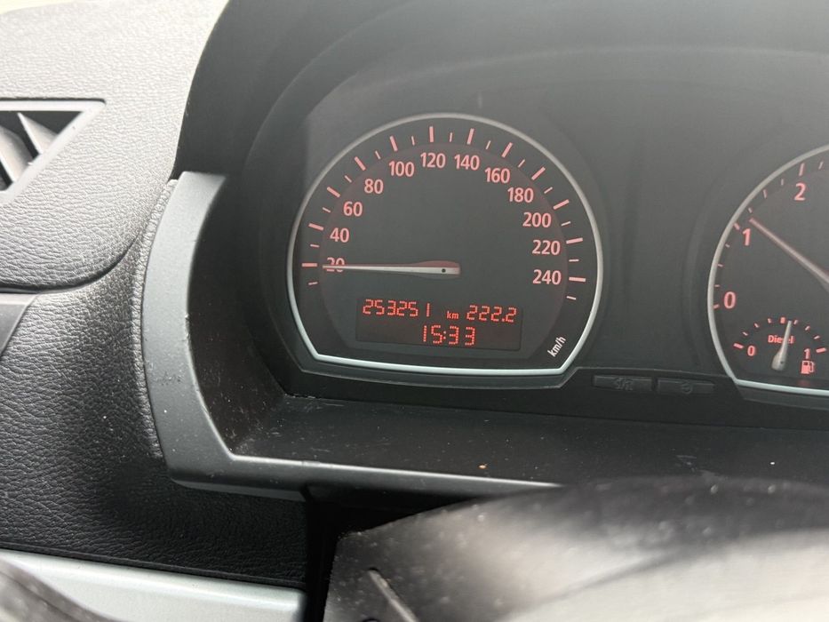 BMW X3 E83 - 2.0 d