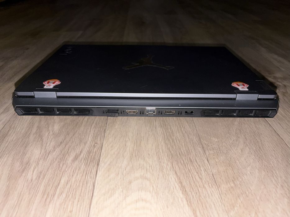 Ноутбук игровой Lenovo LOQ 15IAX9I (83FQ002ERA) Luna Grey