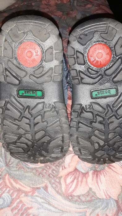 Сапожки для девочек.