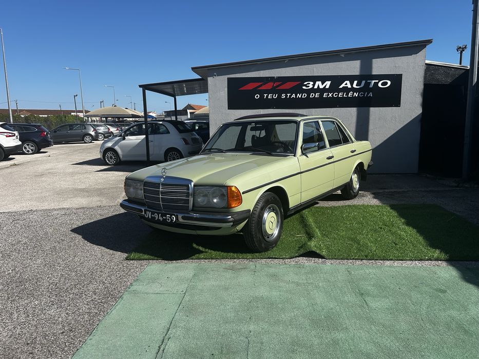 Mercedes Benz 200 - clássico