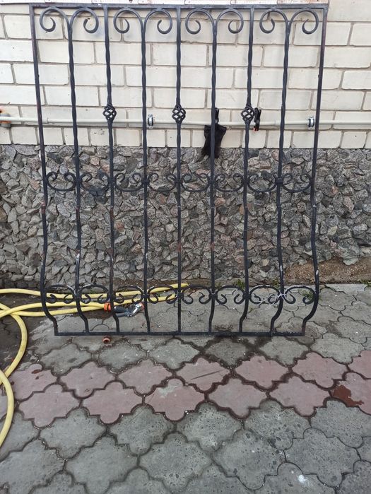 Решотки на окна  размеры на фото