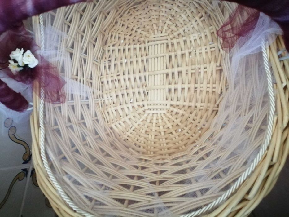 Cestos forrados a tule p/lembranças batizado e casamento