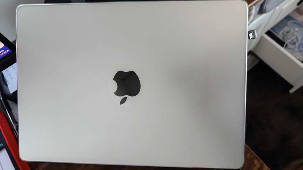 MacBook PRO M4 Pro , 14 Core, 48 GB RAM, 2 TB NVME, jak nowy, 14"