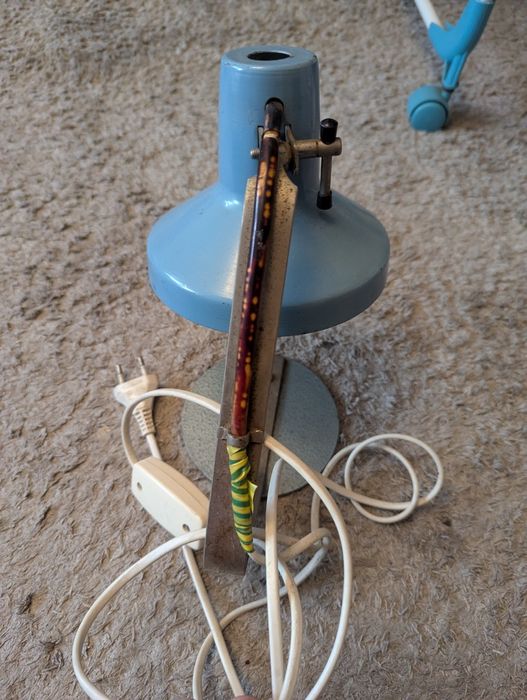 Lampka PRL błękitna biurkowa Metal-Mot