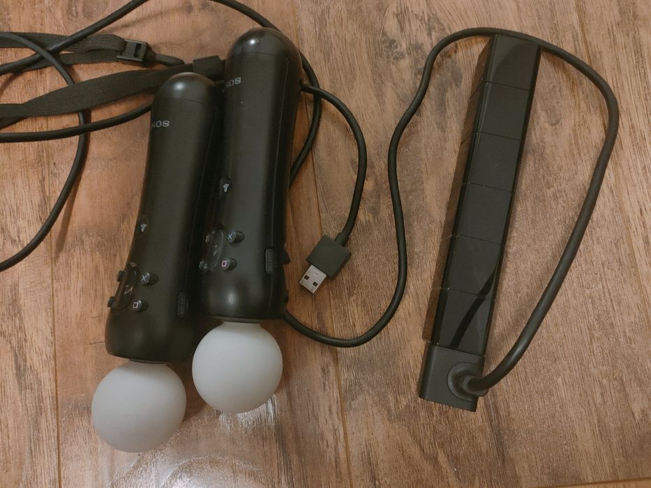 Sony PlayStation VR + kamera + 2* move