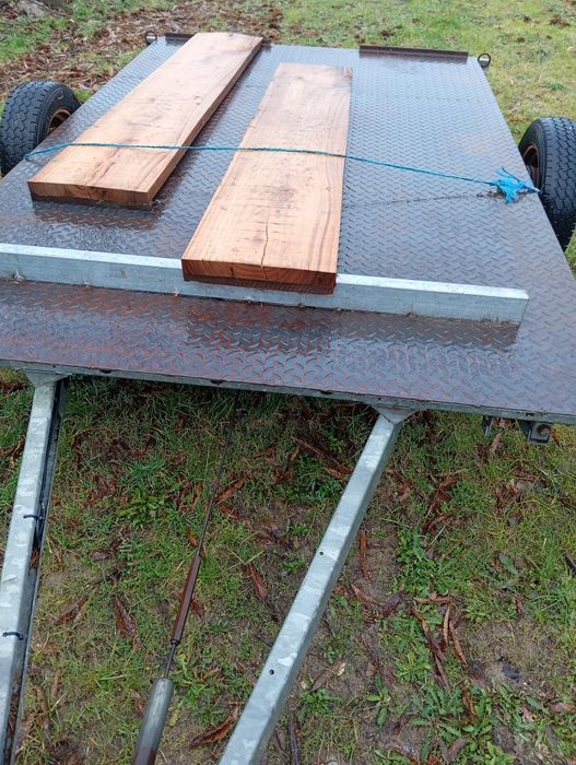 Vendo reboque multiusos